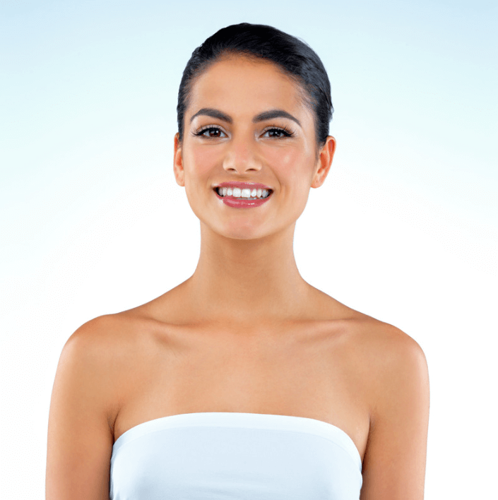 Smiling woman showcasing healthy skin with Leg Renew Patch for a fresh look and smooth feel.