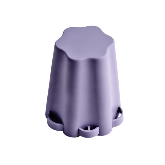 Quivy Brush Drying & Storage Cup in soft purple silicone, designed for drying and storing makeup brushes.