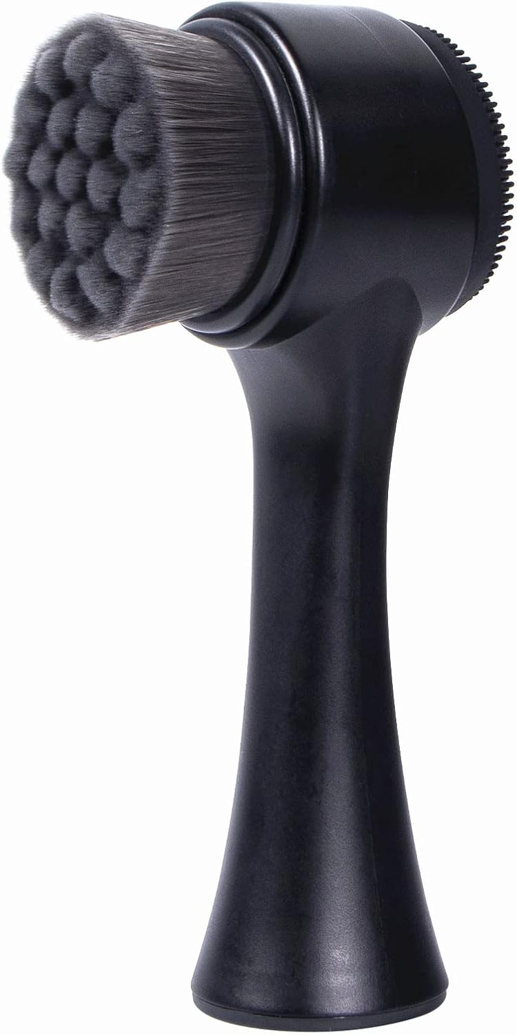 Quivy Dual-Clean Bamboo-Charcoal Facial Brush with ultra-soft fibers and ergonomic handle design.